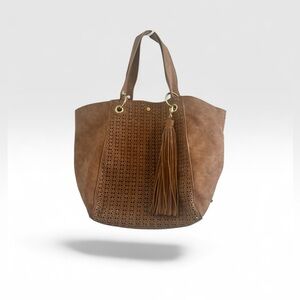 Steve Madden Tan Faux/Vegan Seude Tote with Tassel (large)